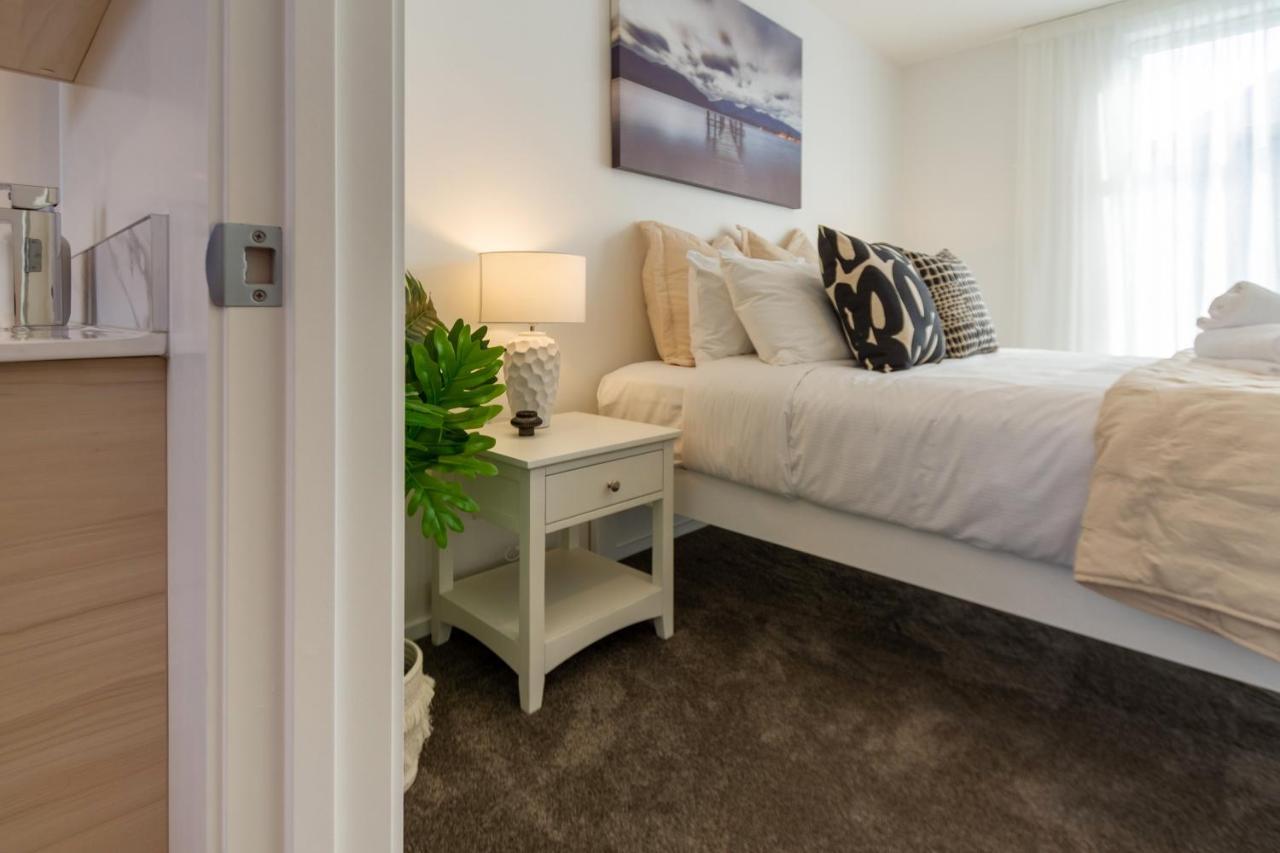 Indulge In Hagley Park 2 Bed 2 Bath Christchurch