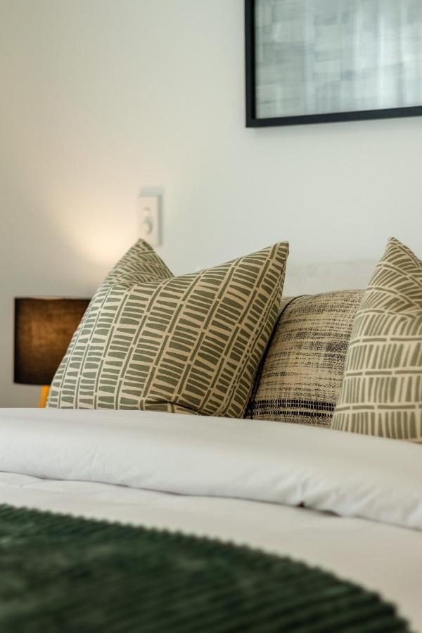Indulge In Hagley Park 2 Bed 2 Bath *